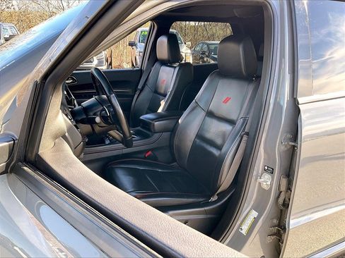 Used 2024 Dodge Durango GT image 9