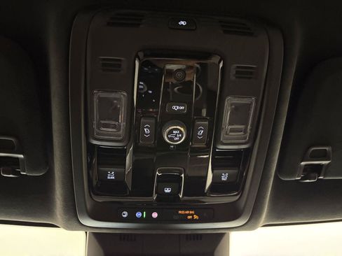 Used 2026 Cadillac Escalade V w/ LPO, ONYX Package AWD/4WD image 27