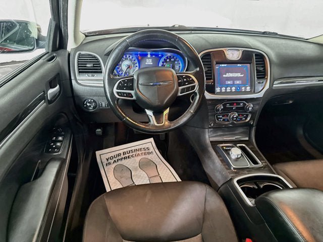 Used 2019 Chrysler 300 Touring w/ Driver Convenience Group AWD/4WD image 17