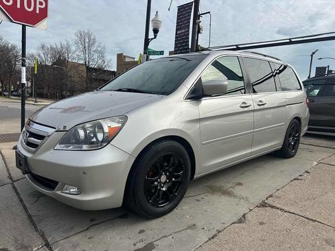Used 2005 Honda Odyssey Touring image 3