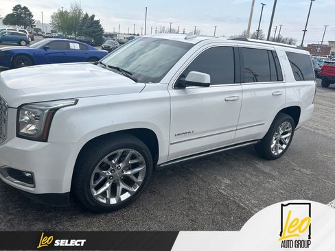 Used 2016 GMC Yukon Denali w/ Open Road Package image 5