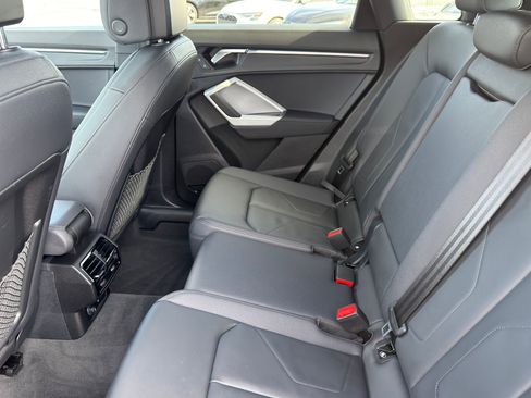 Certified 2025 Audi Q3 2.0T Premium Plus w/ Premium Plus Package image 28