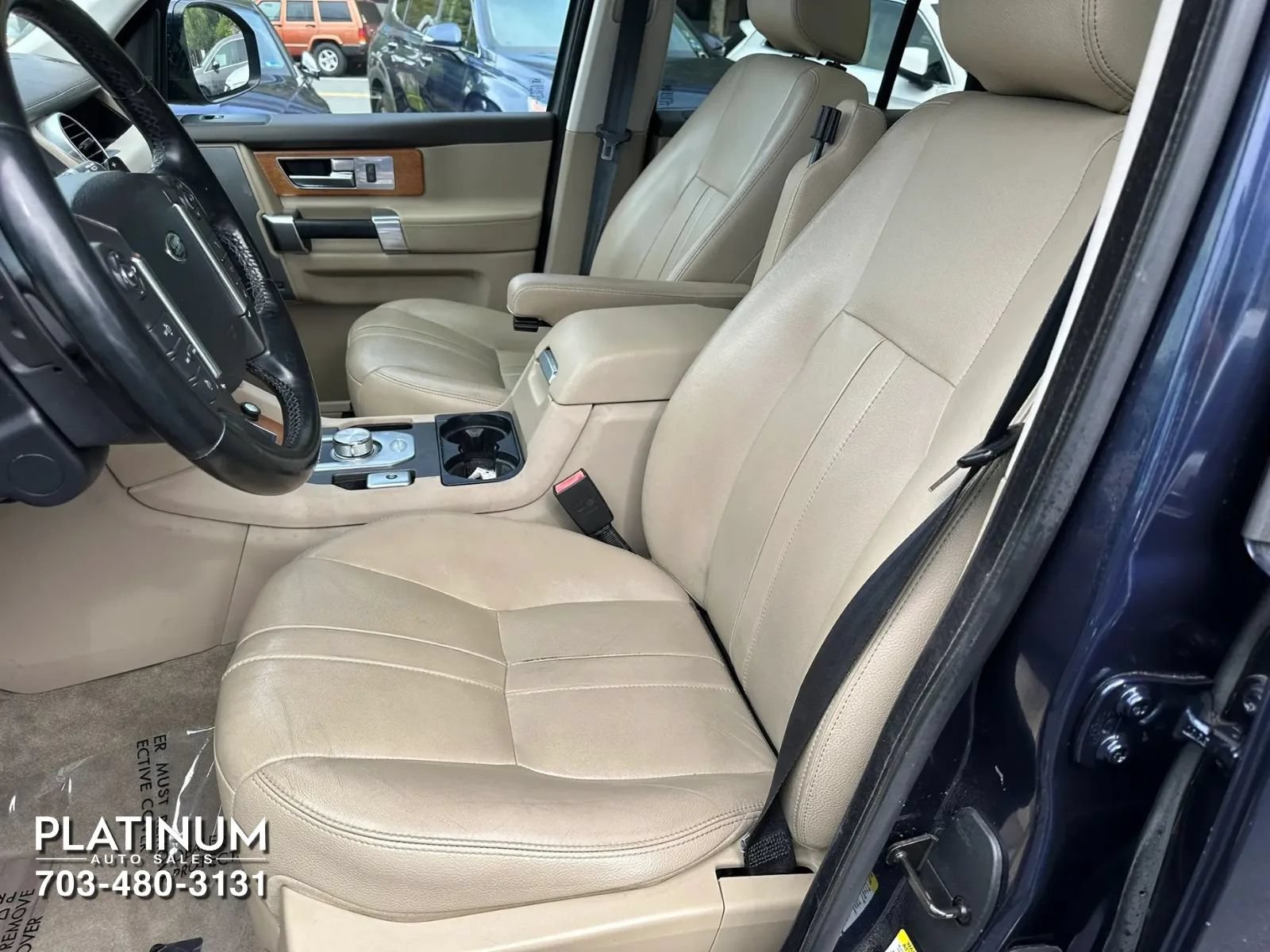 Used 2016 Land Rover LR4 HSE Silver Edition AWD/4WD image 15