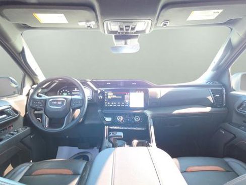 Used 2023 GMC Sierra 1500 AT4 w/ AT4 Premium Package image 30