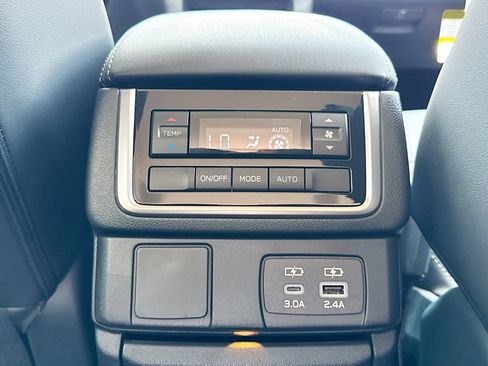 New 2026 Subaru Ascent Premium AWD/4WD image 30