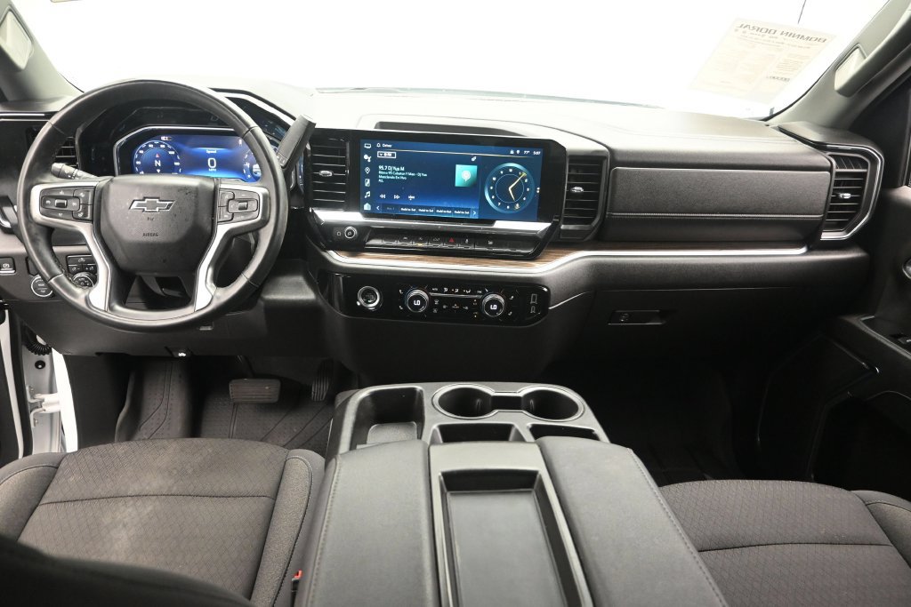 Used 2024 Chevrolet Silverado 1500 RST w/ Dark Appearance Package RWD image 17