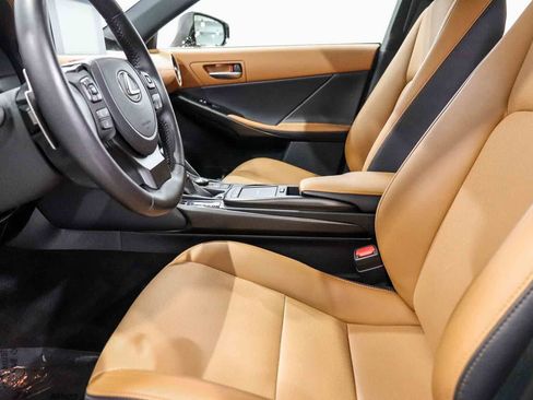Used 2023 Lexus IS 300 w/ Comfort Package RWD image 18