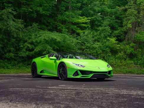 Used 2023 Lamborghini Huracan EVO AWD/4WD image 28