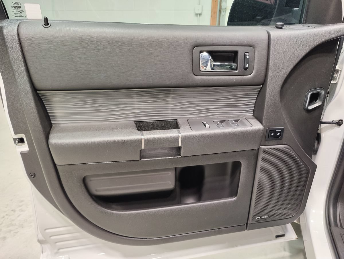 Used 2019 Ford Flex SEL w/ Equipment Group 202A AWD/4WD image 26