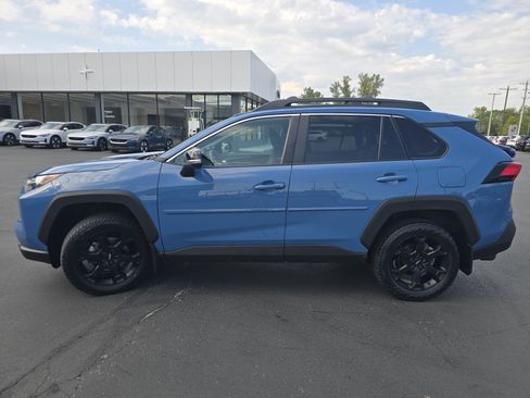 Used 2023 Toyota RAV4 TRD Off-Road w/ TRD Off-Road Weather Package AWD/4WD image 4