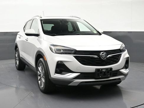 Certified 2023 Buick Encore GX Essence w/ Experience Buick Package AWD/4WD image 7