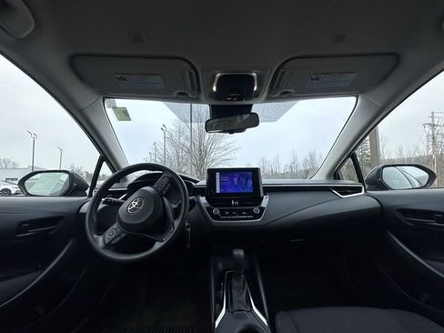 Used 2023 Toyota Corolla LE image 11