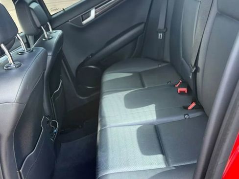 Used 2012 Mercedes-Benz C 250 Sedan image 12