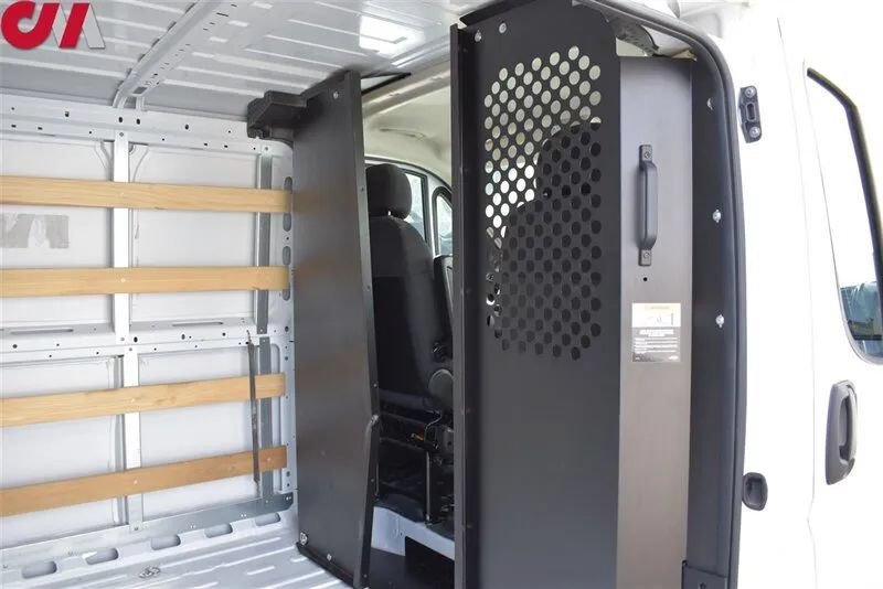 Used 2025 RAM ProMaster 2500 w/ U-Haul Equipment Group FWD image 30