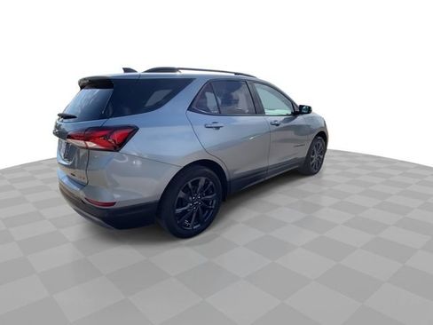Used 2024 Chevrolet Equinox RS w/ RS Leather Package AWD/4WD image 2