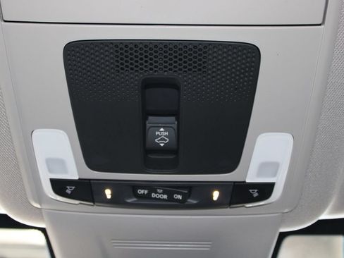 Used 2024 Honda CR-V EX-L image 21