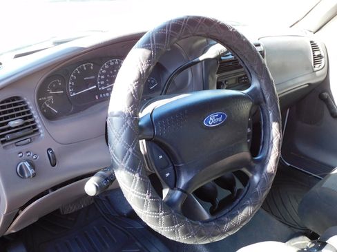 Used 2003 Ford Ranger Edge image 32