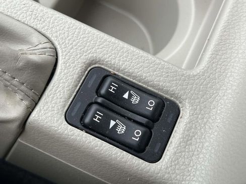 Used 2014 Subaru Crosstrek 2.0i Premium image 12