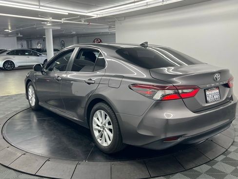 Used 2023 Toyota Camry LE image 3