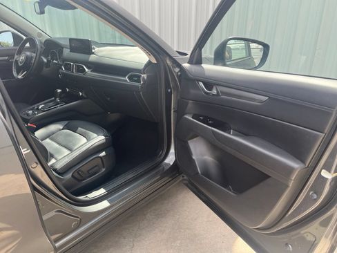 Used 2025 MAZDA CX-5 AWD 2.5 S w/ Preferred Package image 16