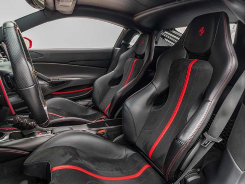 Certified 2020 Ferrari 488 Pista Coupe RWD image 5