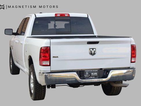 Used 2019 RAM 1500 Classic SLT image 8