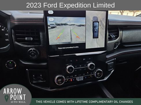 Used 2023 Ford Expedition Limited image 24