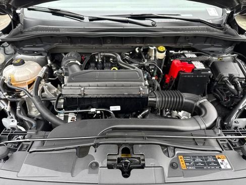 Used 2025 Ford Escape ST-Line image 27