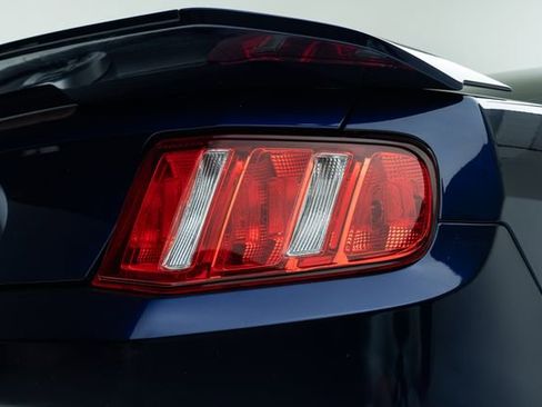 Used 2012 Ford Mustang GT Premium w/ Brembo Brake Pkg image 14