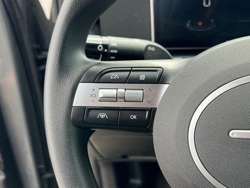 Certified 2025 Hyundai Santa Cruz SE AWD/4WD image 22