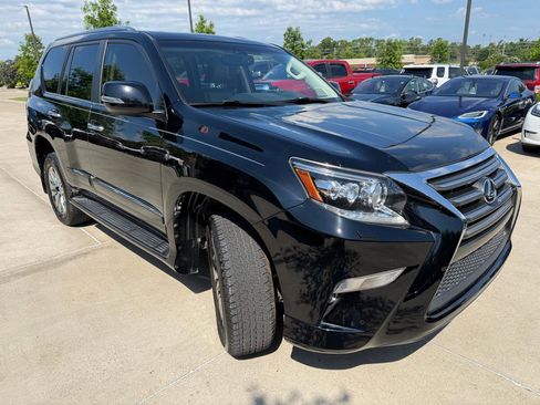 Used 2019 Lexus GX 460 Premium AWD/4WD image 3