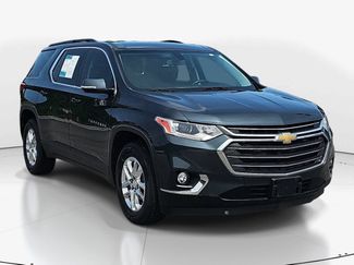 Used 2019 Chevrolet Traverse LT FWD video 3