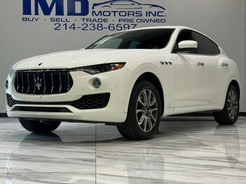 Used 2019 Maserati Levante AWD/4WD image 2