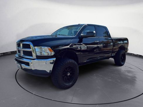 Used 2014 RAM 2500 Tradesman w/ Chrome Appearance Group AWD/4WD image 3