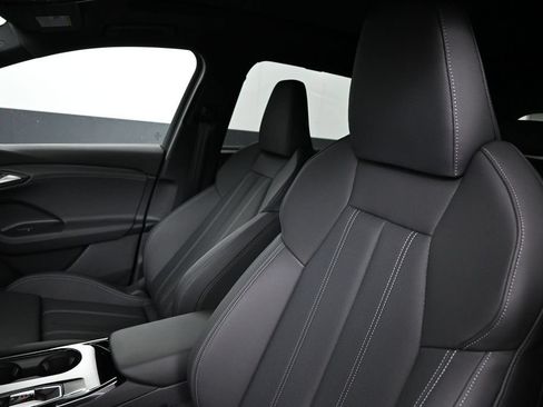 New 2027 Audi Q6 e-tron Premium Plus AWD/4WD image 8