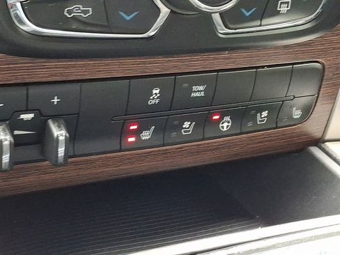 Used 2017 RAM 1500 Laramie w/ Convenience Group image 23