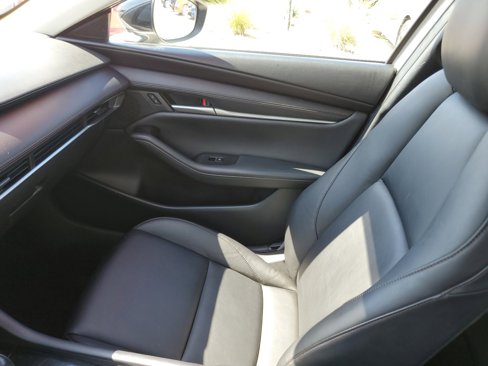 Used 2025 MAZDA MAZDA3 s FWD image 26