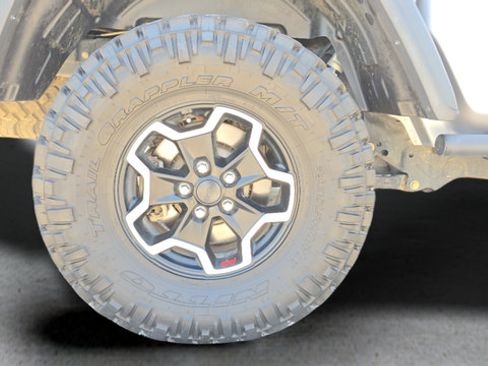 Used 2020 Jeep Gladiator Rubicon AWD/4WD image 22