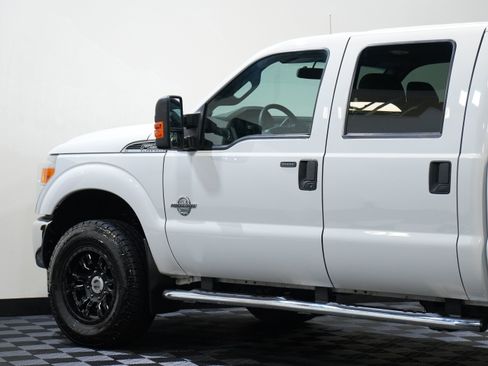 Used 2015 Ford F250 XLT w/ XLT Value Package image 17