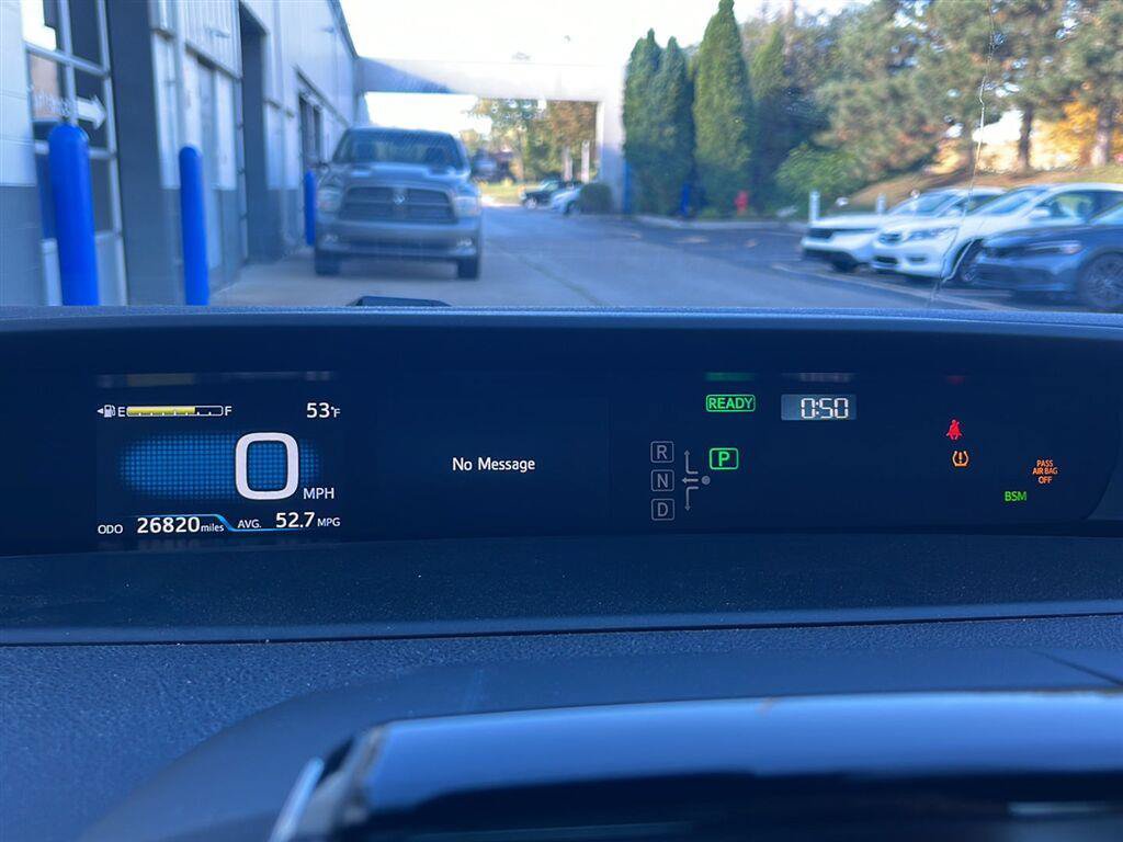 Used 2019 Toyota Prius Limited FWD image 11