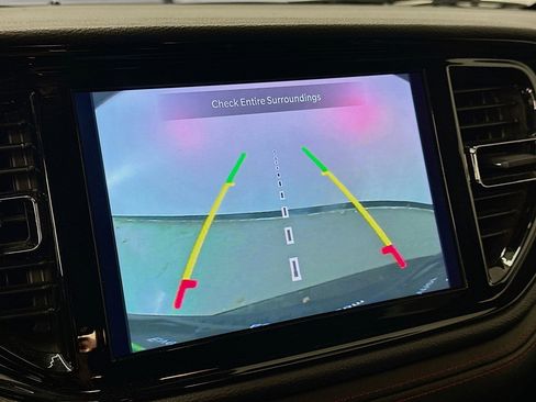 Used 2024 Dodge Durango GT image 23