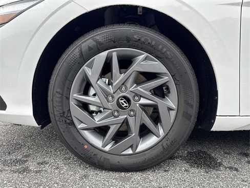 New 2026 Hyundai Elantra Blue image 11