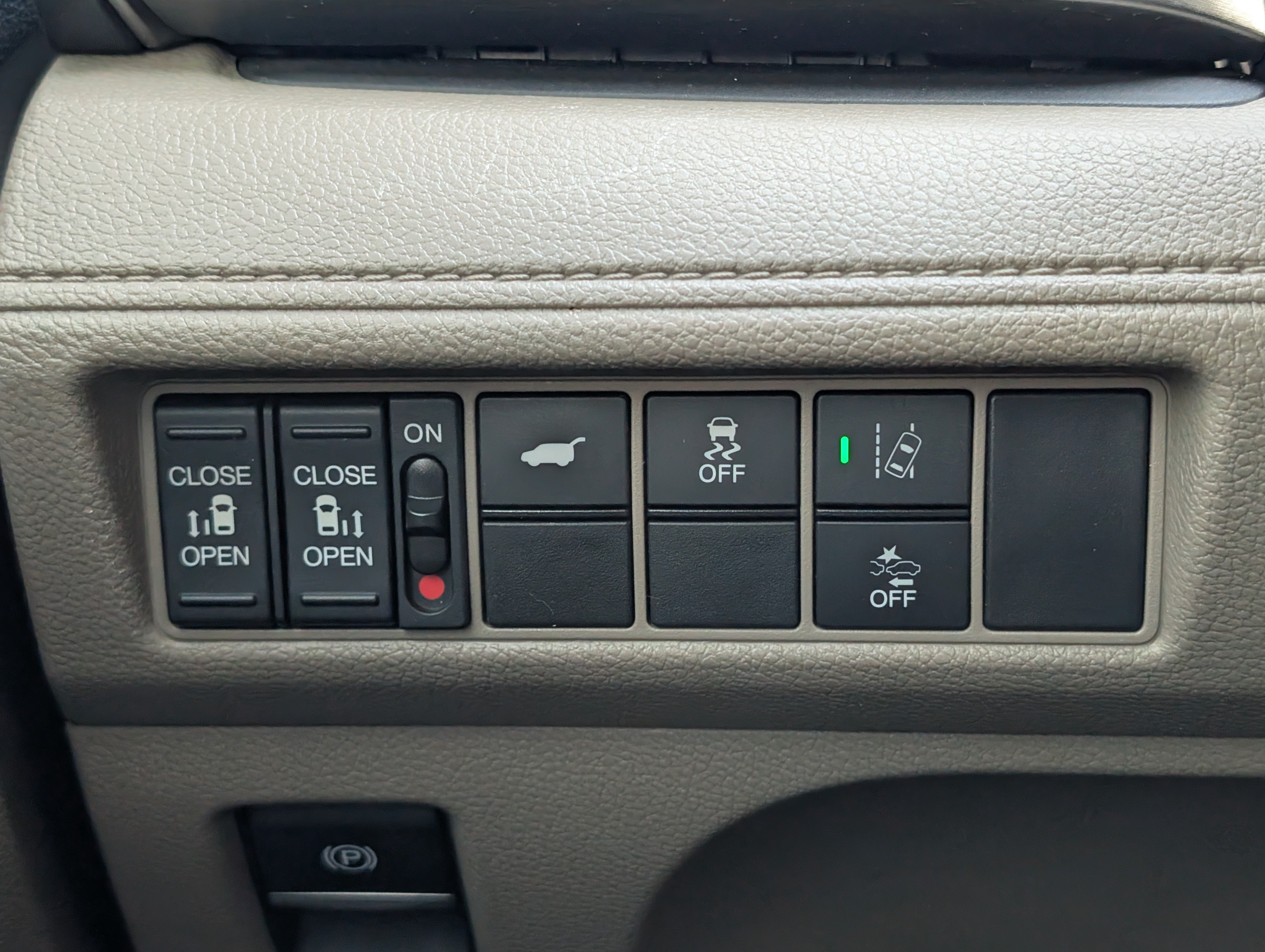Used 2018 Honda Odyssey EX-L image 23