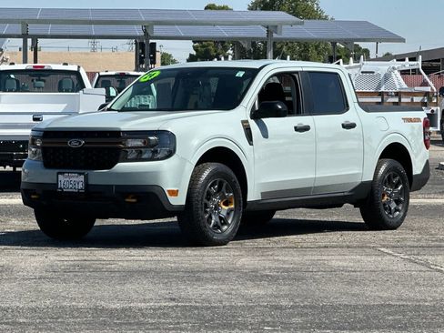 Certified 2024 Ford Maverick Tremor w/ Tremor Off-Road Package AWD/4WD image 7