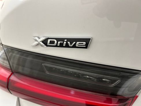 Used 2024 BMW 330e xDrive image 29