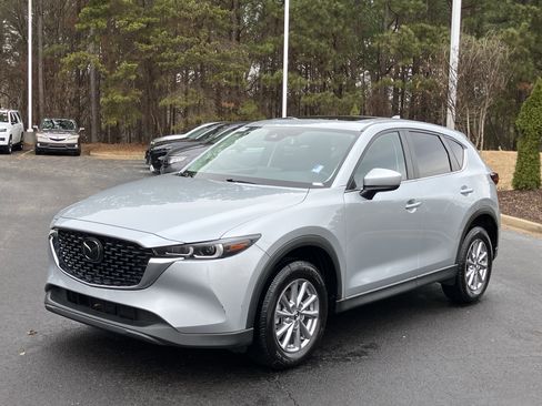 Used 2022 MAZDA CX-5 AWD 2.5 S w/ Preferred Package image 6