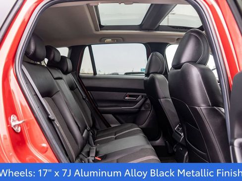 Used 2025 MAZDA CX-50 AWD 2.5 S w/ Premium Package image 14