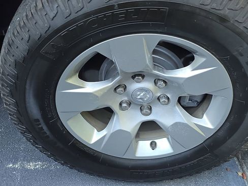 Used 2019 RAM 1500 Big Horn image 12