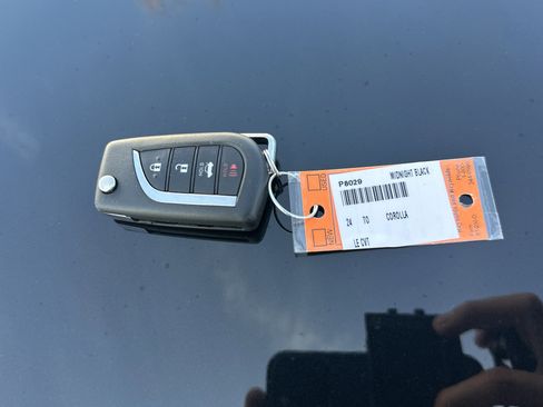 Certified 2024 Toyota Corolla LE image 35