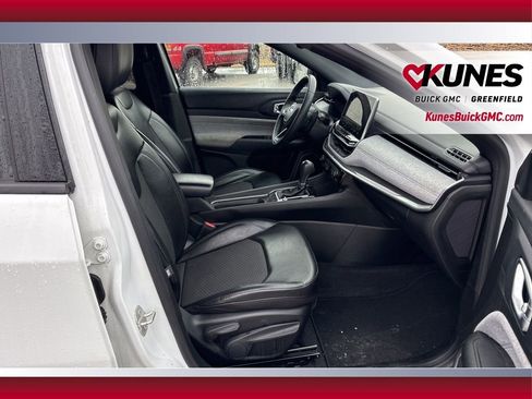Used 2023 Jeep Compass Latitude AWD/4WD image 17